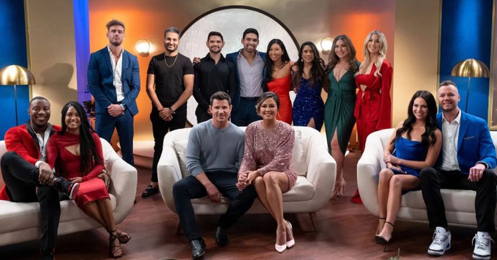Love Is Blind season 2 cast with hosts Nick Lachey and Vanessa Lachey