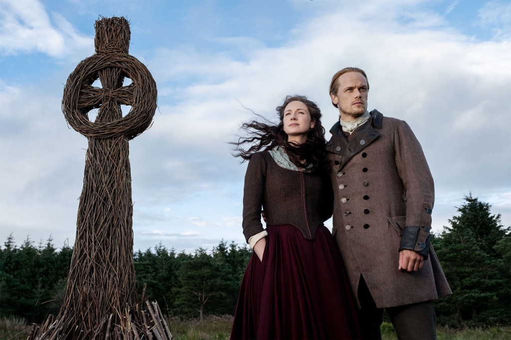 Editorial use only. No book cover usage. Mandatory Credit: Photo by Starz!/Kobal/REX/Shutterstock (10674651f) Caitriona Balfe as Claire Randall and Sam Heughan as Jamie Fraser 'Outlander' TV Show, Season 5 - 2020 An English combat nurse from 1945 is mysteriously swept back in time to 1743.