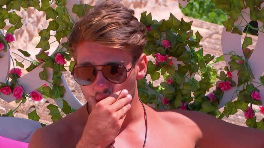 Jacques O'Neill on Love Island (Picture: ITV)