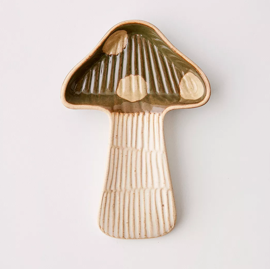 Mushroom Spoon Rest - Urban Outfitters - Cabincore