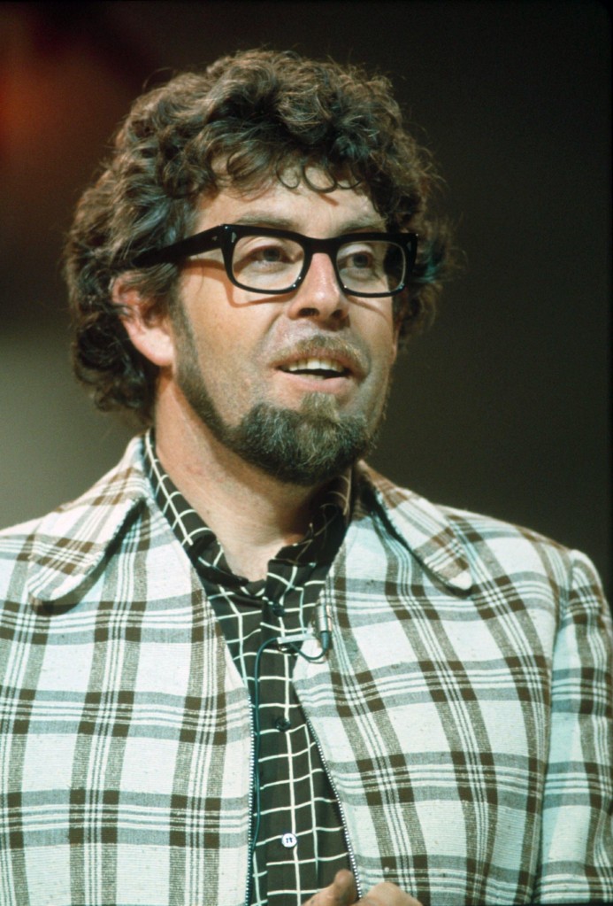 Mandatory Credit: Photo by ITV/Shutterstock (371136o) Rolf Harris THE ' Rolf Harris SHOW' 1973 VARIOUS