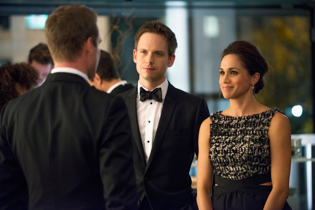 Suits star sparks major reunion rumours as he shares throwback snaps of Meghan Markle Patrick J Adams, actor of the smash legal drama Suits, revealed a slew of behind-the-scenes photos from his time on the show.