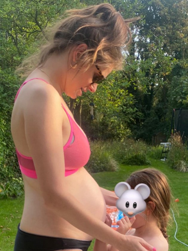 The Strictly star shared the news with a sweet photo of her daughter Valentina (Picture: Instagram/Ellie Taylor)
