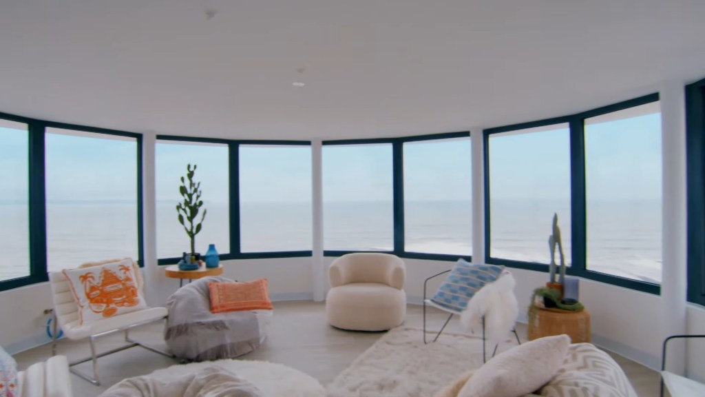 Grand Designs revisit Chesil Cliff House in Croyde, Devon (Picture: Channel 4)