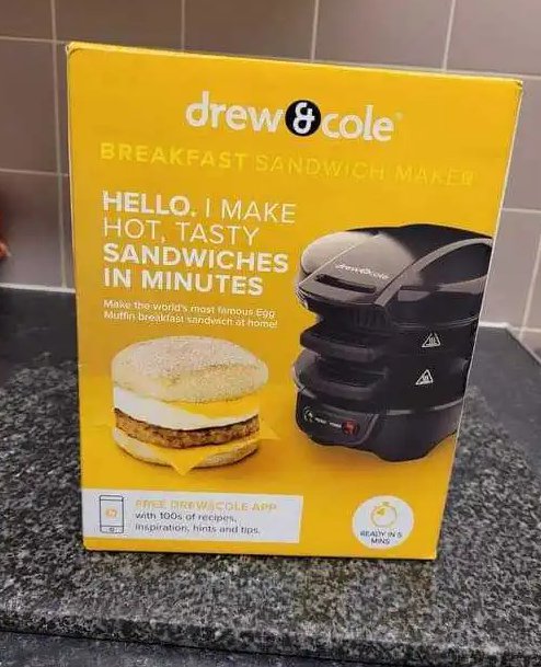 Lidl shoppers love this cheap gadget that helps you make McMuffins at home