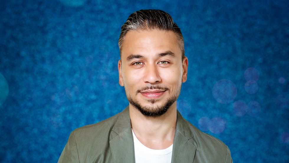 The Stars Align! EastEnders' Ricky Norwood Joins Dancing on Ice 2024 Get ready for some slippery soap drama! Dancing on Ice has unveiled yet another big name for its 2024 all-star lineup - none other than EastEnders hunk Ricky Norwood.