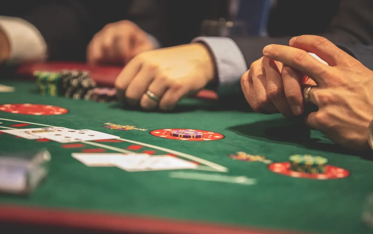 Top Casino Movies You Need to See before you Die If you want to make sure that you are not missing out on any fantastic movies, then you have come to the right place. You won’t want to avoid watching these fantastic productions. Take a look below to find out more.